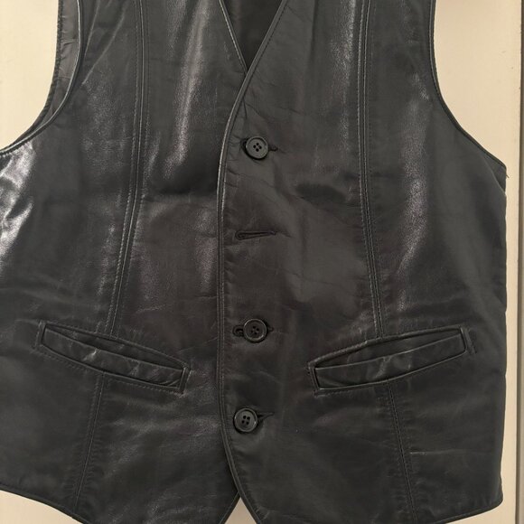 Black Leather Vest - Picture 4 of 7